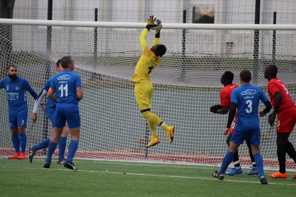 Statistiques du joueur: Andjilane HALADI. Poste: Gardien saison: 2021/2022  - Foot SEPQ - Football QUEDILLAC