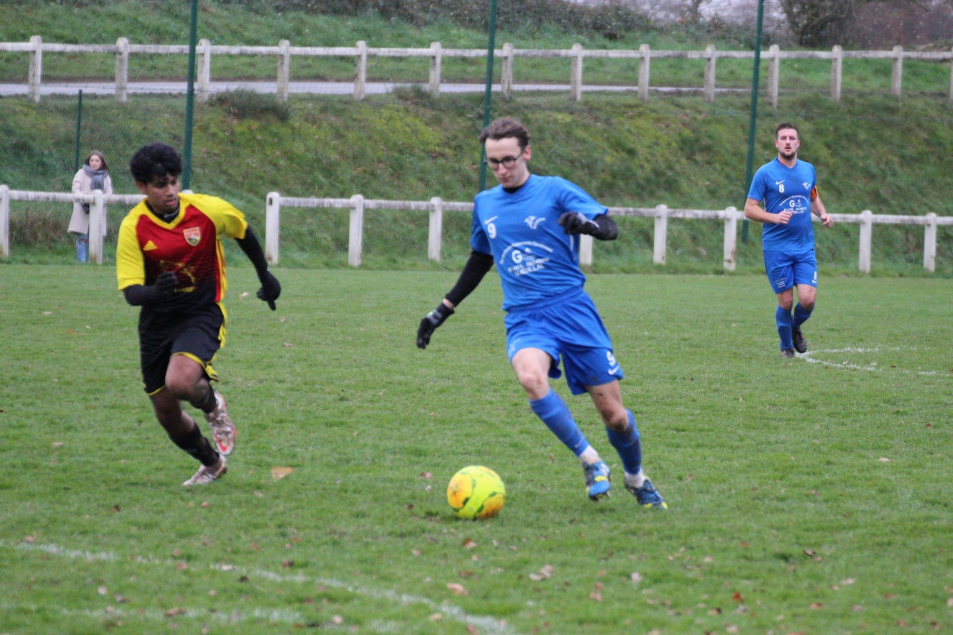 Statistiques du joueur: Hugo SANTIER. Poste: Attaquant saison: 2021/2022 et décisif 2 fois - Foot SEPQ - Football QUEDILLAC