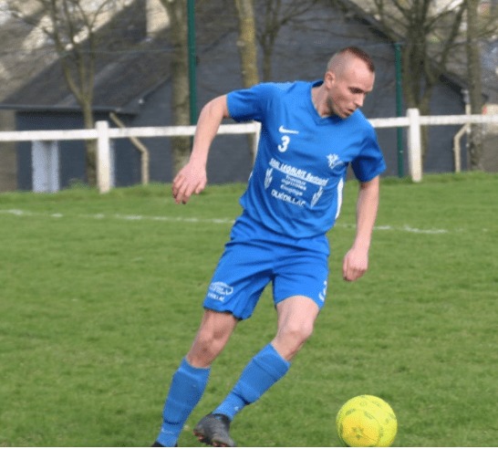 Statistiques du joueur: Kevin DEMEURE. Poste: Defenseur saison: 2021/2022 et décisif 1 fois - Foot SEPQ - Football QUEDILLAC