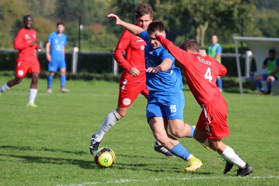 Statistiques du joueur: Florian Massard. Poste: Defenseur saison: 2022/2023 et décisif 3 fois - Foot SEPQ - Football QUEDILLAC
