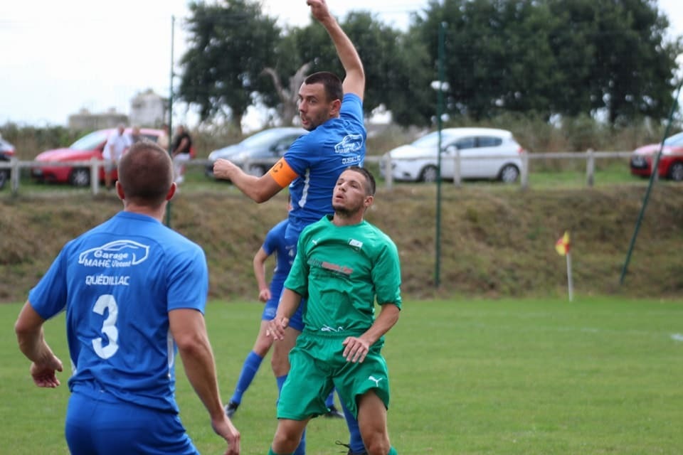 Statistiques du joueur: Guillaume Ernoult. Poste: Milieu saison: 2022/2023 et décisif 2 fois - Foot SEPQ - Football QUEDILLAC