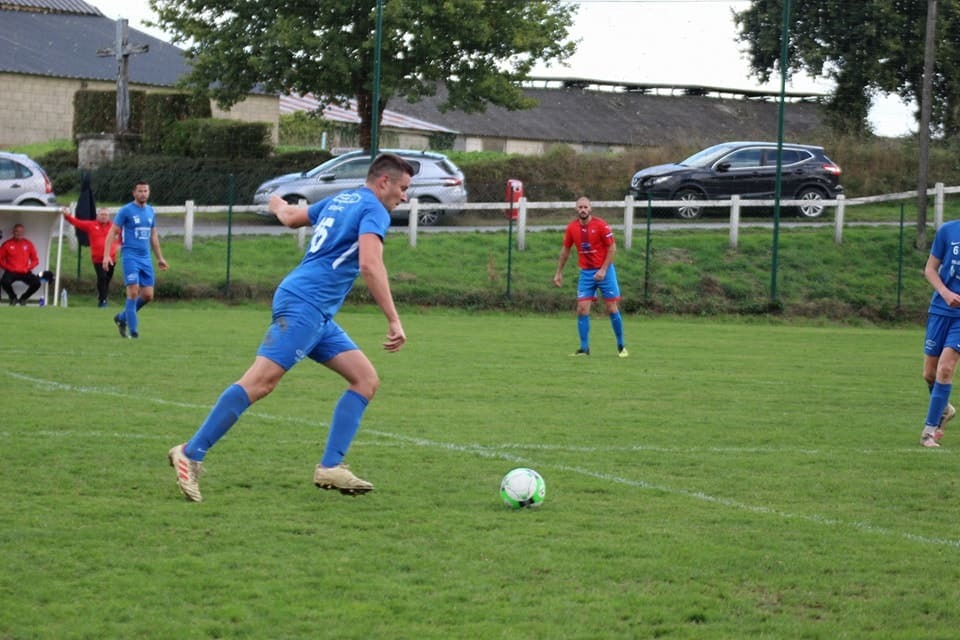 Statistiques du joueur: Herve Bodin. Poste: Defenseur saison: 2022/2023 et décisif 3 fois - Foot SEPQ - Football QUEDILLAC