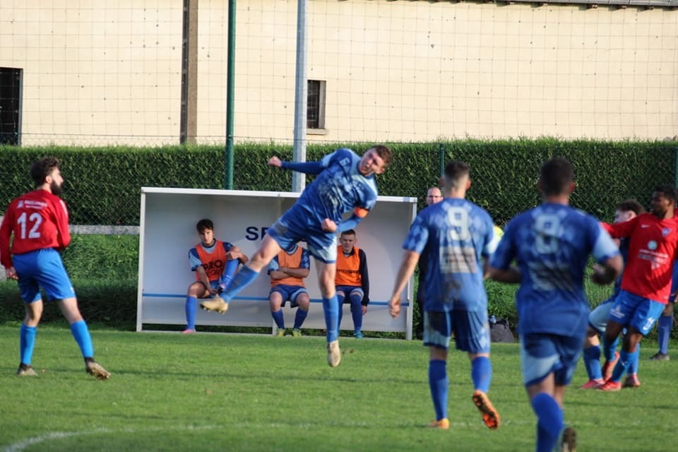 Statistiques du joueur: Romain Theaud. Poste: Milieu saison: 2022/2023  - Foot SEPQ - Football QUEDILLAC